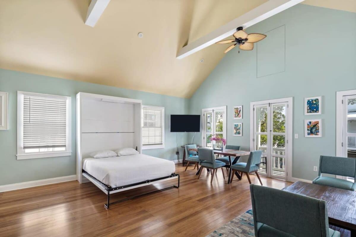 Sky Suite On Duval Key West Exterior photo