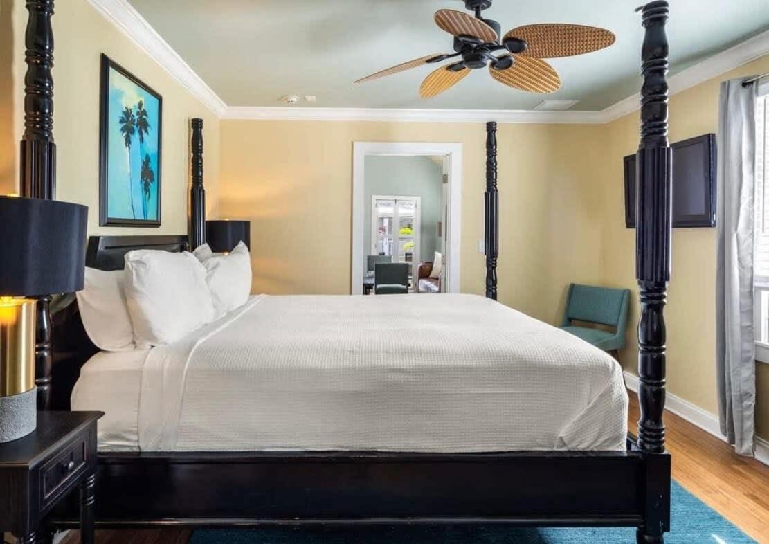Sky Suite On Duval Key West Exterior photo